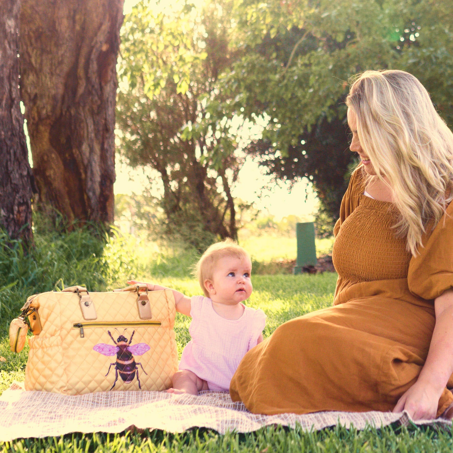 18 Compartment Nappy Bag - For the Baby & The Mum